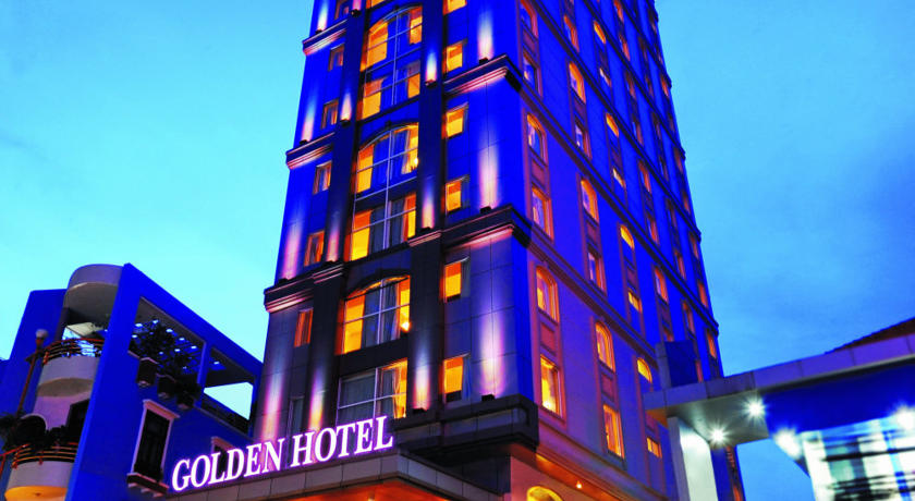 Golden Central Hotel