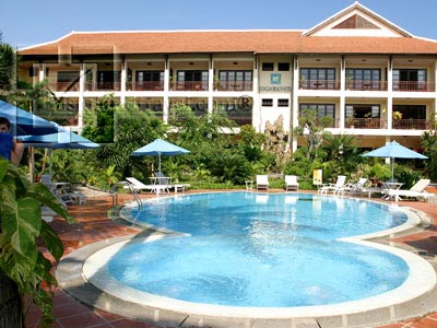 River Beach Resort & Spa