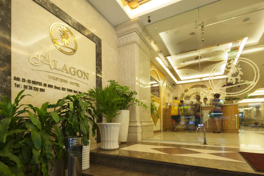 Alagon Western Hotel